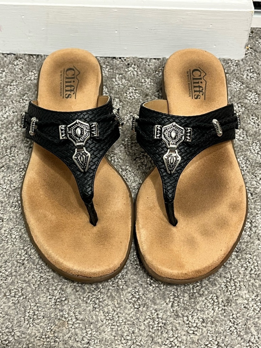 Cliffs By White Mountain Bailee Open Toe Thong Sandals Women Size 7